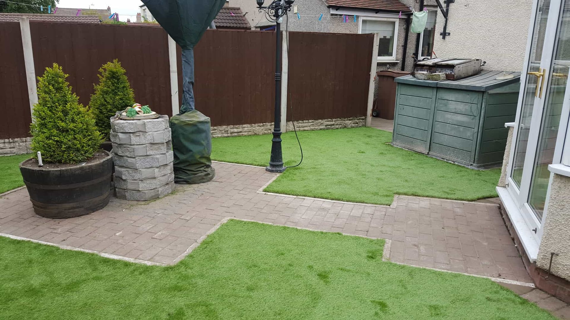 Leasowe Road Wallasey Village Fake Lawn Liverpool Artificial Grass UK